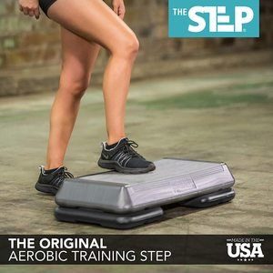 2. The Step Original Aerobic Platform – Circuit Size