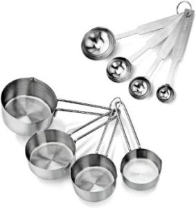 4. New Star Foodservice 42917 Measuring Spoons 