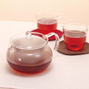 1. Hario Cha Kyusu Maru Tea Pot, 700 ml
