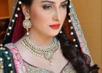 Top 10 Most Beautiful Pakistani Women in the World in 2022